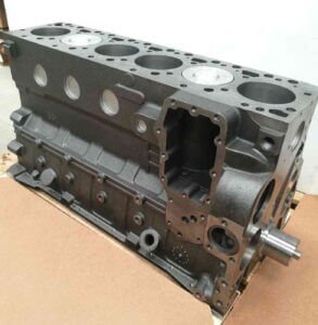 Motora bloks komplektā Cummins 6B S6D102 (jauns) Motora bloks komplektā Cummins 6B S6D102 (jauns)