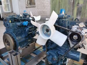 KUBOTA D722 dzinējs D722-E4B-EU-Y2, 1J966-13000 (JAUNS) KUBOTA D722 dzinējs D722-E4B-EU-Y2, 1J966-13000 (JAUNS)