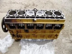 Caterpillar 3116 Motors-BLOKS AR IEKŠĒJĀM DAĻĀM (ATJAUNOTS)