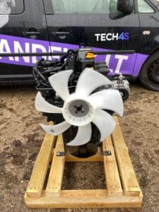 YANMAR 3TNV88-BSHYB dzinējs, Hyundai Robex 35z-7a (JAUNS)