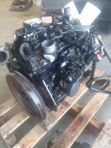 YANMAR 3TN66 dzinējs (lietots) YANMAR 3TN66 dzinējs (lietots)