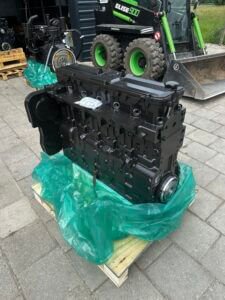 CUMMINS 6TAA-8304 MOTORA BLOKS AR IEKŠĒJĀM SASTĀVDAĻĀM, KORPUSS IH 2388 CUMMINS 6TAA-8304 MOTORA BLOKS AR IEKŠĒJĀM SASTĀVDAĻĀM, KORPUSS IH 2388
