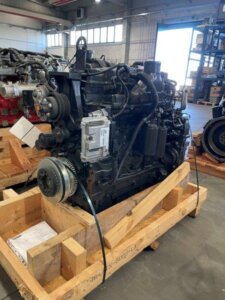 IVECO/FPT F4DE9684Y*J100/4V T.I. motora 87516256 (JAUNS) IVECO/FPT F4DE9684Y*J100/4V T.I. motora 87516256 (JAUNS)