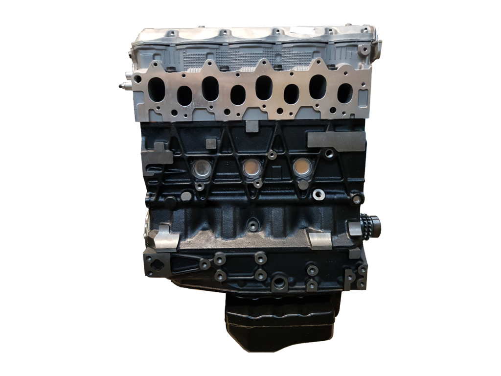 IVECO / FPT 8140.23.3801/3811 - 4X4 motora bloks ar iekšējām sastāvdaļām un galvu 8142.43.3811 (JAUNS) IVECO / FPT 8140.23.3801/3811 - 4X4 motora bloks ar iekšējām sastāvdaļām un galvu 8142.43.3811 (JAUNS)