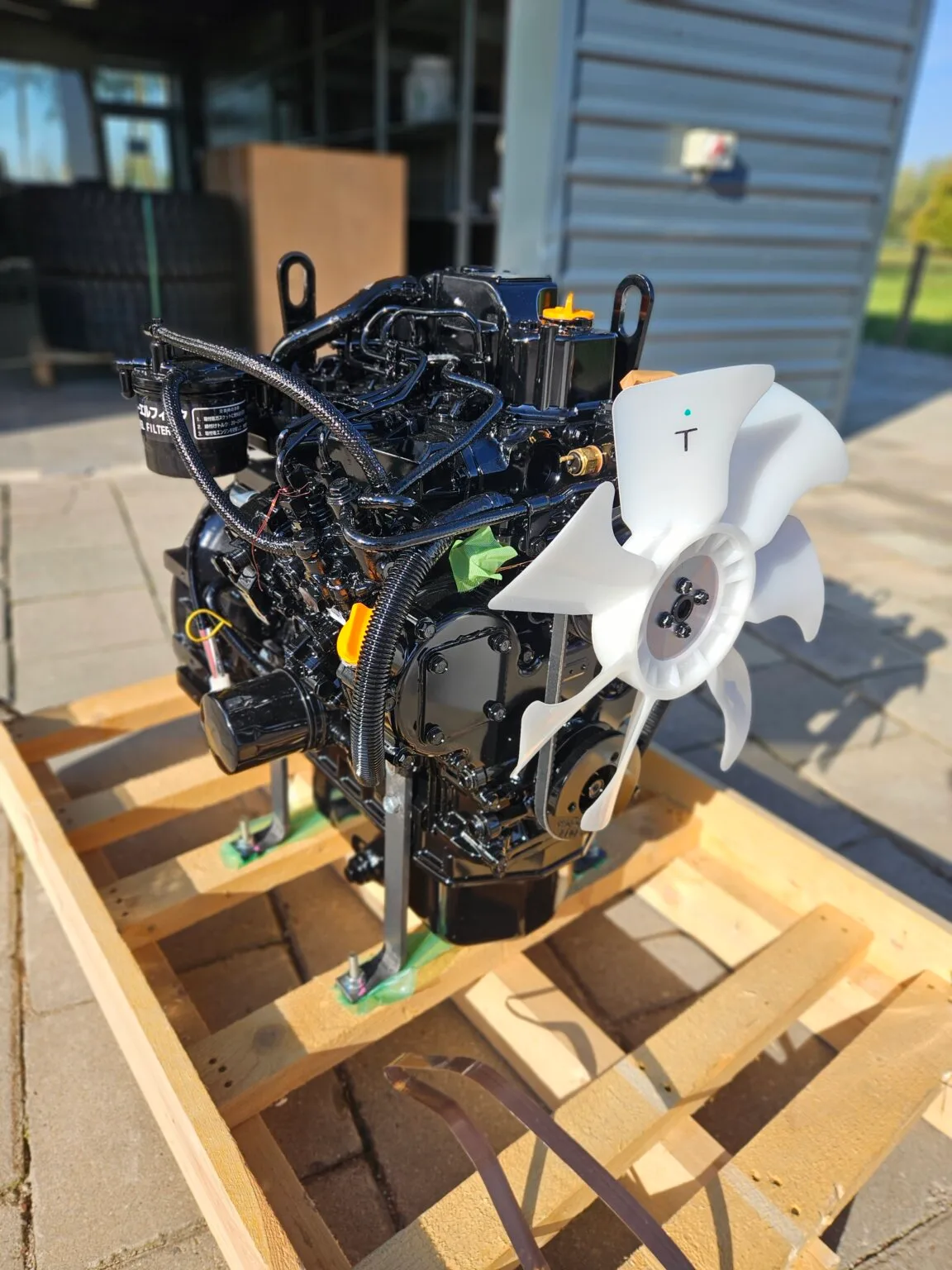 YANMAR 3TNV88-BDYE2 dzinējs (JAUNS)