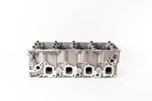 Variklio galvutė 77 01 066 984 (NAUJA) Variklio galvutė 77 01 066 984 (NAUJA)