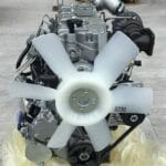 Perkins 404D-22T GP65433 dzinējs - skats no ventilatora puses